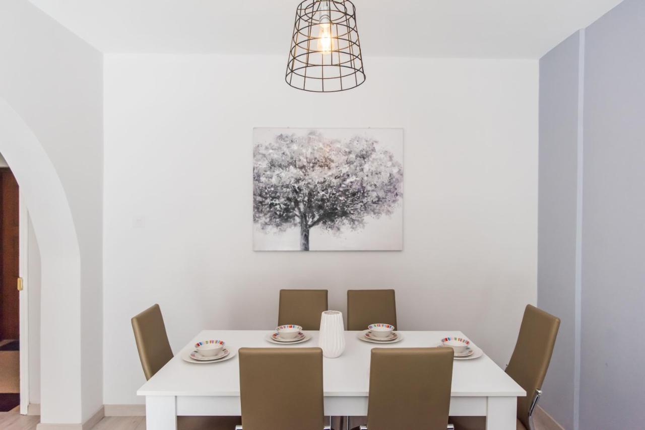 Paradise Promenade Apartment, 2Min Distance From Larnaca Marina Екстер'єр фото