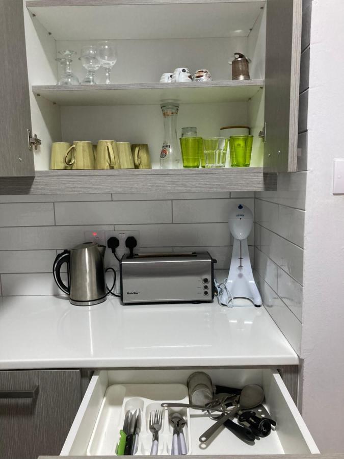 Paradise Promenade Apartment, 2Min Distance From Larnaca Marina Екстер'єр фото